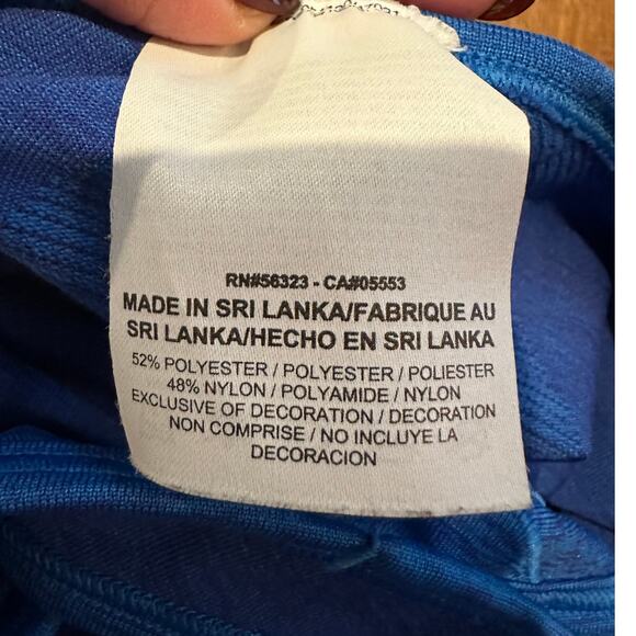 Nike Women's Dry Fit Aeroreact Racerback Active Tank Blue Size Medium - Picture 6 of 6